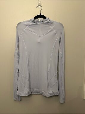 Lululemon Water Bound Hoodie in light purple Size 10